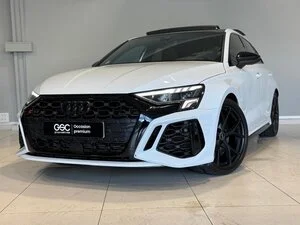 Image représentant le véhicule d'occasion Audi Rs3 sportback